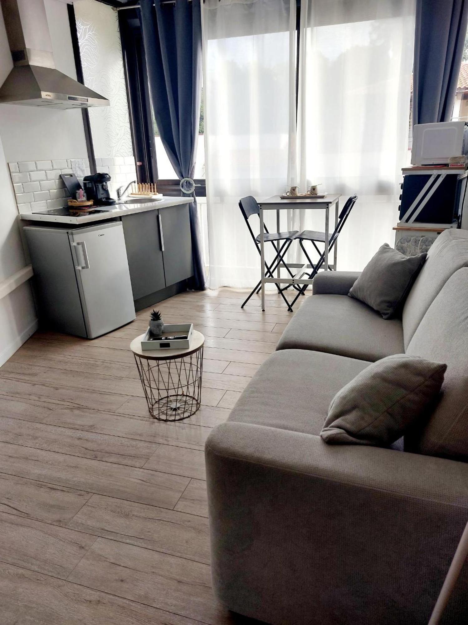 Studio A 2 Pas De La Plage Marseille Exteriér fotografie